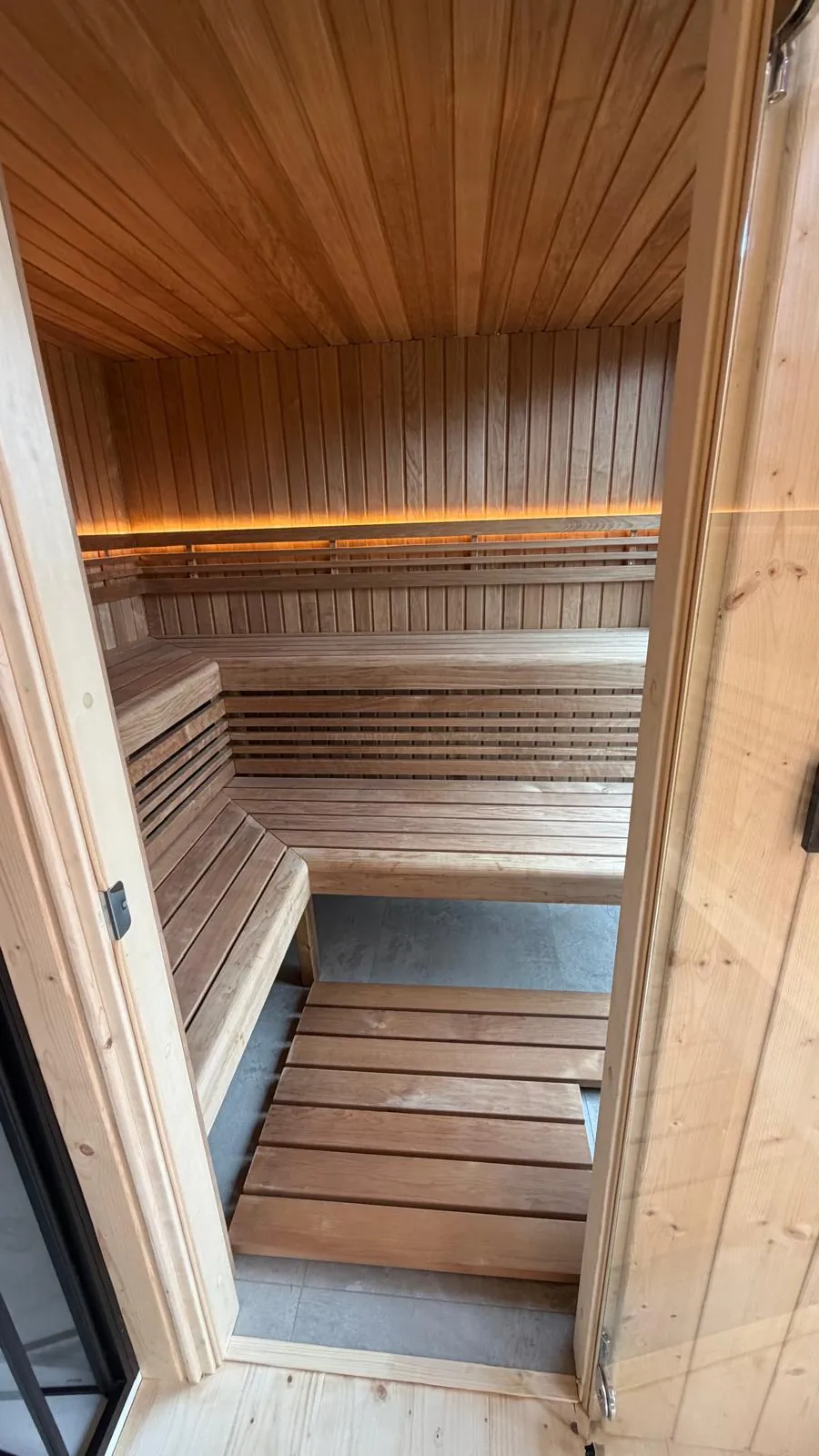 Venkovní sauna s odpočívárnou — fotografie 5