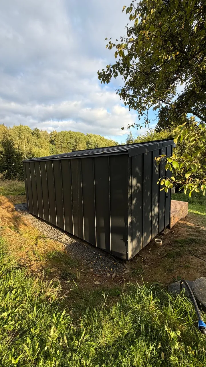 Venkovní sauna s odpočívárnou — fotografie 3